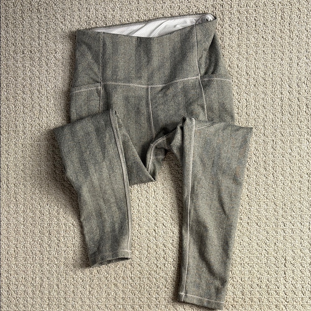 CALIA by Carrie Underwood Gray Leggings High Waist Seamless